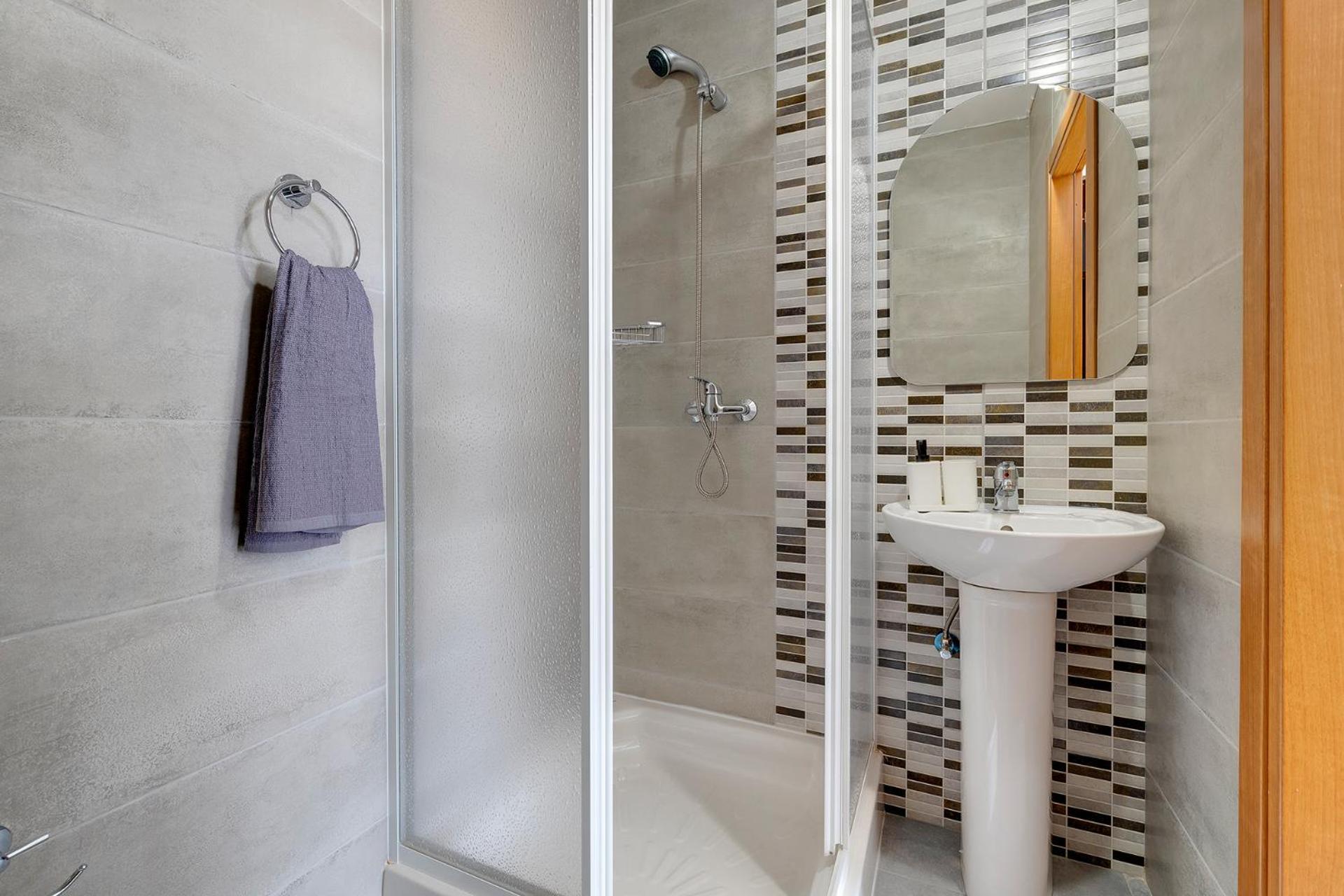 Stunning 2Br Holiday Penthouse In Central Слима Екстериор снимка